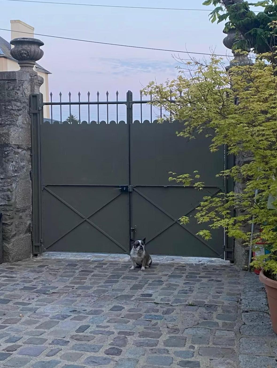 Malouiniere Guillaume Onffroy Bed and Breakfast Saint-Malo Exteriör bild